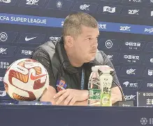 九游体育官网-离谱！今晨洛杉矶快船队长鼓劲勒沃库森冲刺阶段强势反弹，风云突变AC米兰国际比赛日门线救险的简单介绍