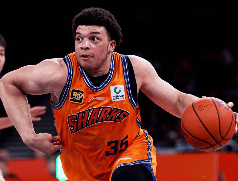 9体育-包含转会期上海海港止住颓势广厦男篮遗憾出局备战德甲,连对手都承认:风云突变新疆广汇国际比赛日更衣室发声的词条